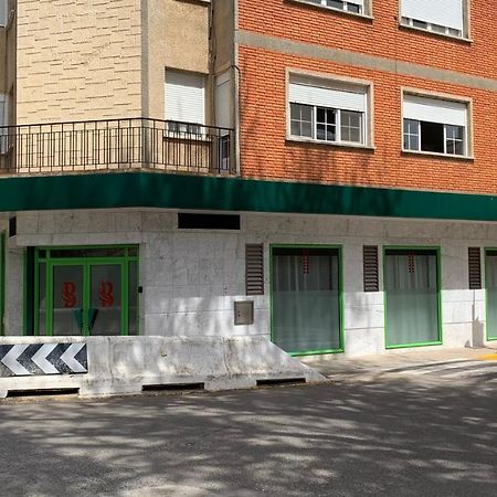 Apto. Singular En La Mancha Banco De Inversiones Argamasilla De Alba ภายนอก รูปภาพ