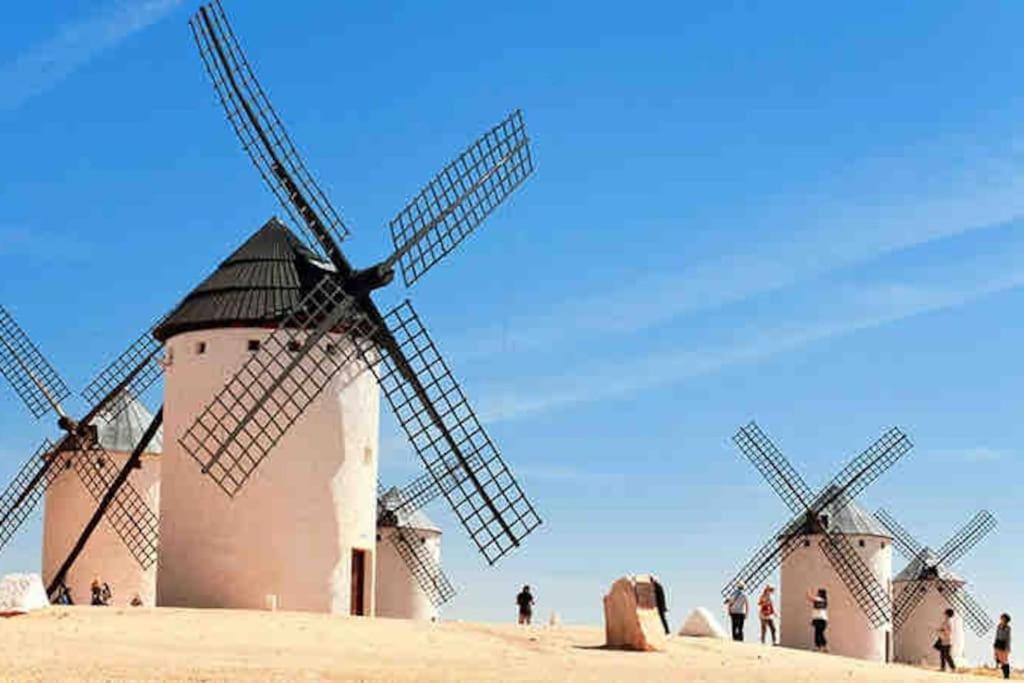 Apto. Singular En La Mancha Banco De Inversiones Argamasilla De Alba ภายนอก รูปภาพ
